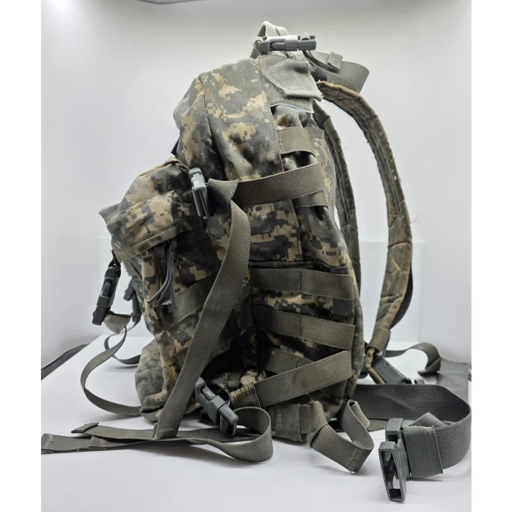 Genuine U.S. Army MOLLE II 3-Day Assault Pack 8465-01-524-5250 Backpack